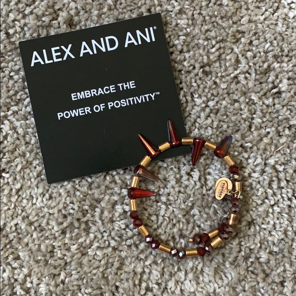 ‼️LAST CHANCE‼️edgy wrap bracelet with spikes